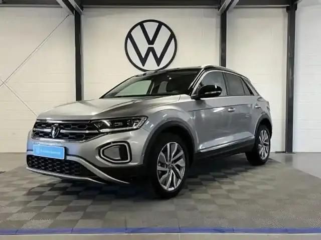 Gris pyrite/toit noir Utilisé 2022 VW T-Roc Exclusive SUV | 29 590 € (Bon prix) - Image 1/3