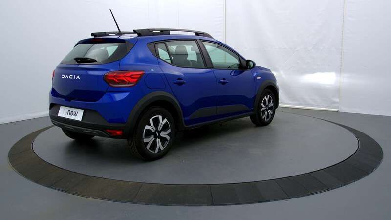 Image 3/4