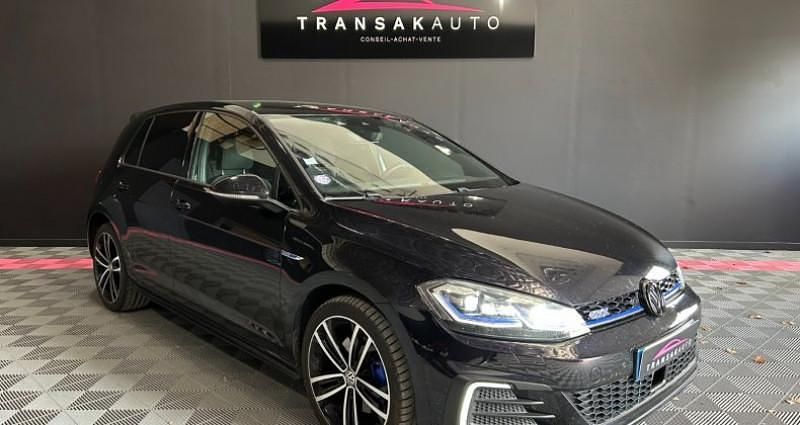 Utilisé 2018 VW Golf VII GTE Berline | 14 980 € (Prix juste) - Image 1/4