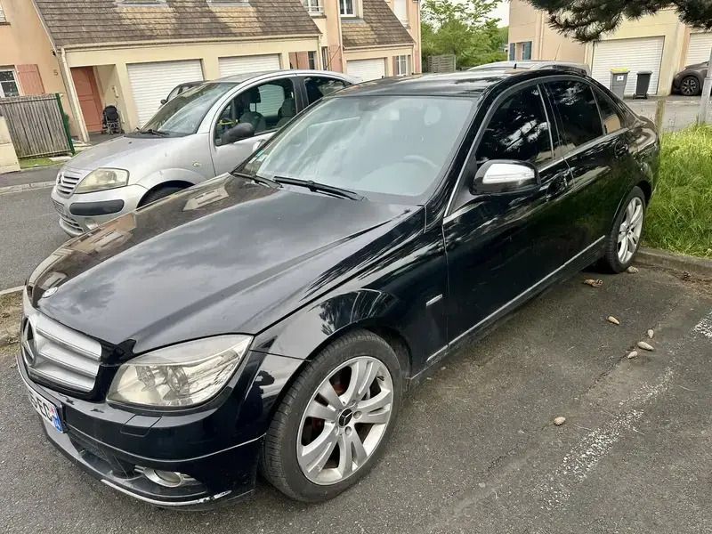 Utilisé 2008 Mercedes C220 Avantgarde Berline | 4 700 € (Prix juste) - Image 1/4