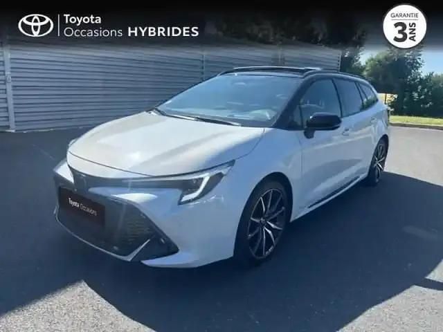 Gris Utilisé 2023 Toyota Corolla Sport Break | 29 900 € (Prix assez cher) - Image 1/4