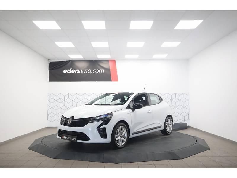 Utilisé 2024 Renault Clio V Evolution Citadine | 21 490 € (Prix assez cher) - Image 1/4