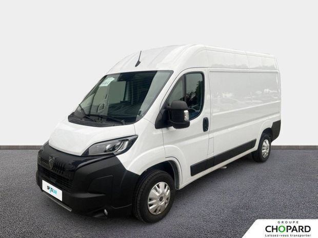 Blanc Utilisé 2024 Peugeot Boxer S Van | 30 900 € (Prix assez cher) - Image 1/4