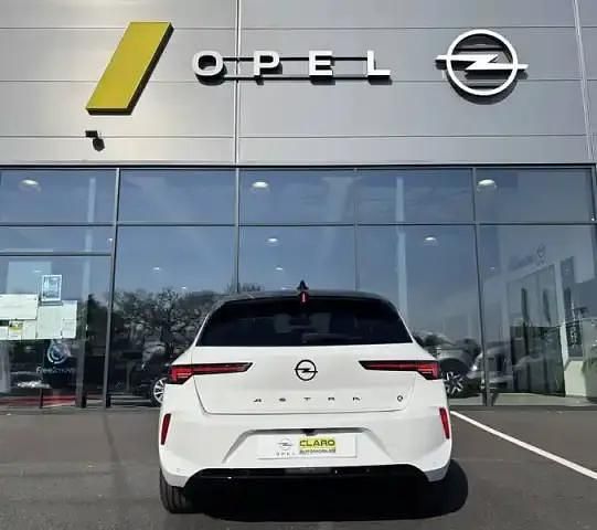 Occasion Opel Astra 114 kW (156 ch) 2025 Blanc banquise Berline
