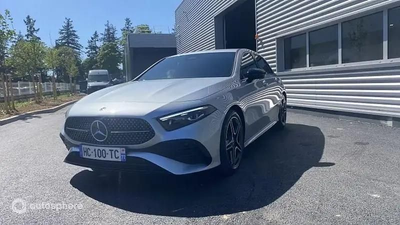 Utilisé 2025 Mercedes 200 AMG line Berline | 42 990 € (Prix juste) - Image 1/4