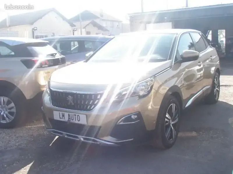Beige Utilisé 2018 Peugeot 3008 Allure Monospace | 13 490 € (Prix juste) - Image 1/4