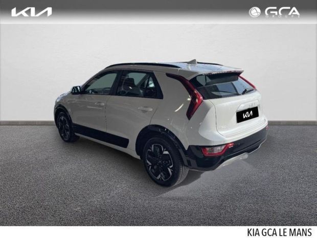 Image 2/4