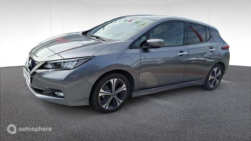 Gris Utilisé 2022 Nissan Leaf Tekna Citadine | 15 899 € (Prix juste) - Image 1/4