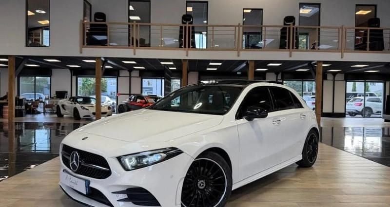 Blanc Utilisé 2018 Mercedes A180 AMG line Berline | 21 990 € (Prix cher) - Image 1/4