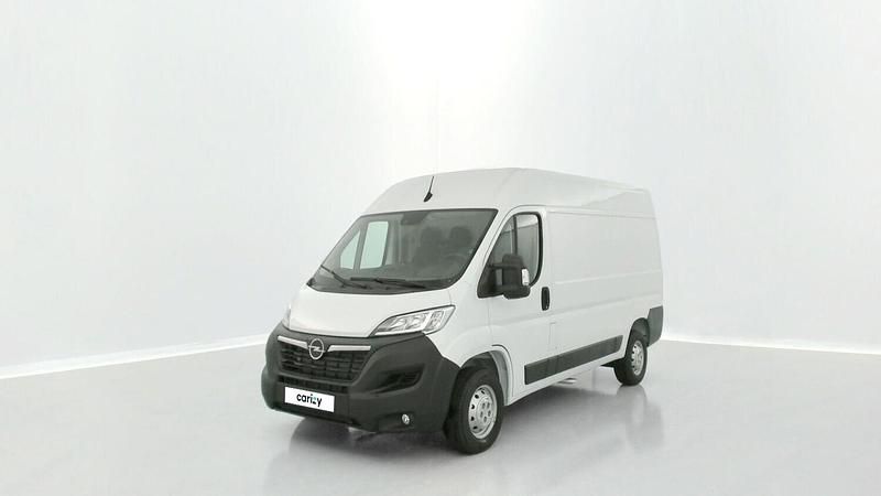 Image 3/4