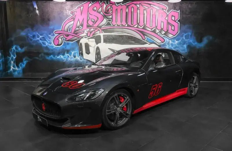 Gris Utilisé 2015 Maserati Granturismo Coupé | 89 900 € - Image 1/4