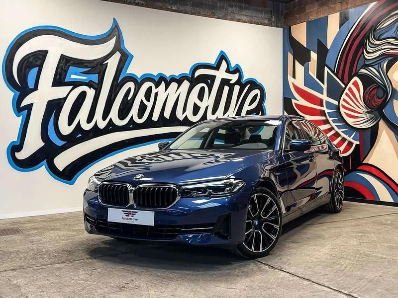 Bleu Utilisé 2022 BMW 518 Sport Line Berline | 32 990 € (Prix juste) - Image 1/2