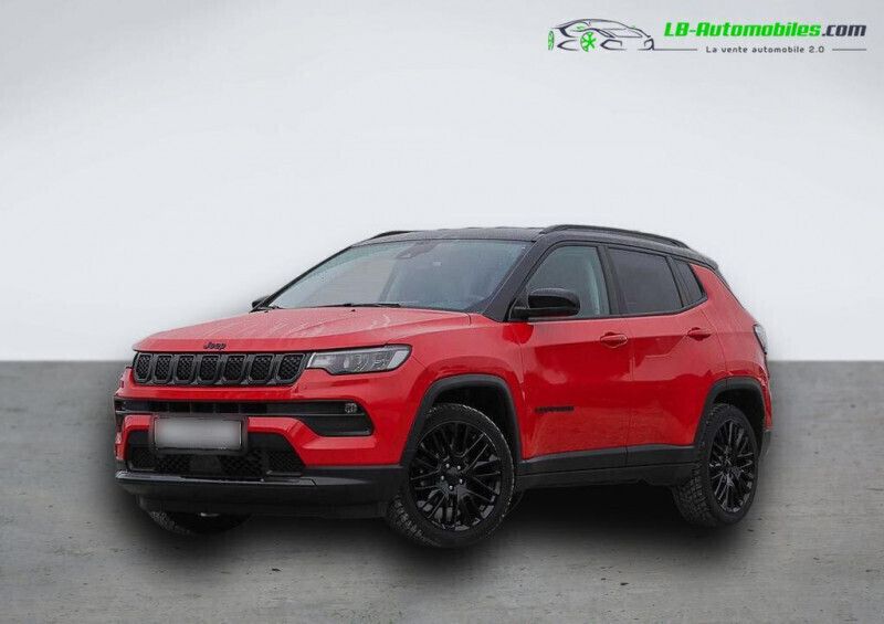 Utilisé 2023 Jeep Compass SUV | 27 400 € (Prix assez cher) - Image 1/4