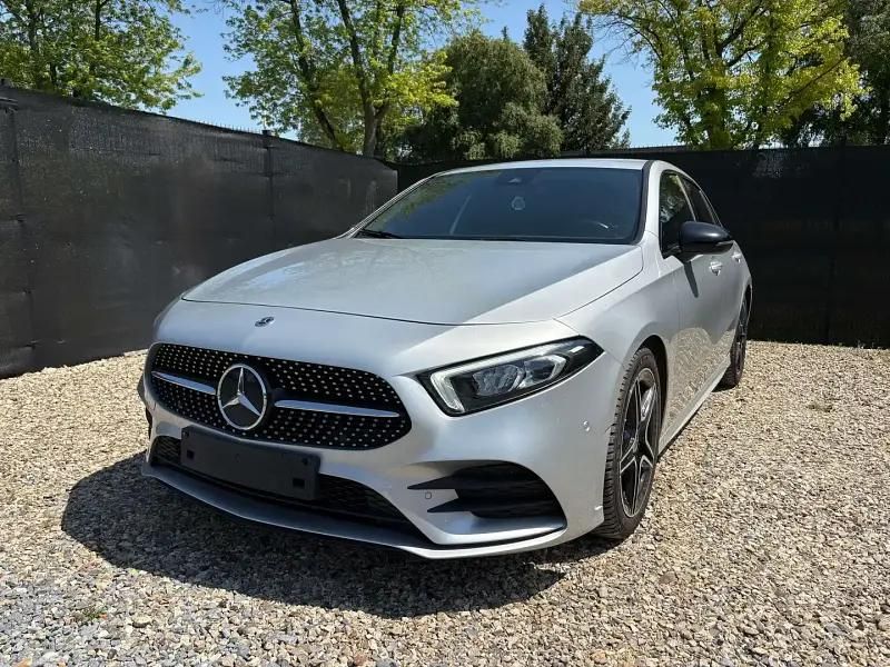 Argent Utilisé 2020 Mercedes A180 AMG Berline | 18 990 € (Prix juste) - Image 1/4