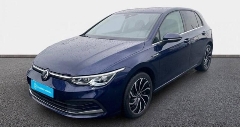 Utilisé 2024 VW Golf VIII Style Berline | 26 990 € (Prix juste) - Image 1/4