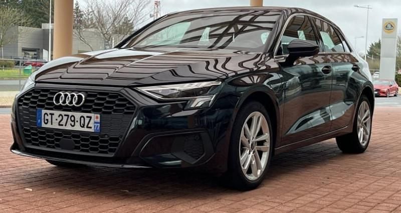 Occasion 2024 Audi A3 Business Berline | 29 900 € (Prix juste) - Image 1/4