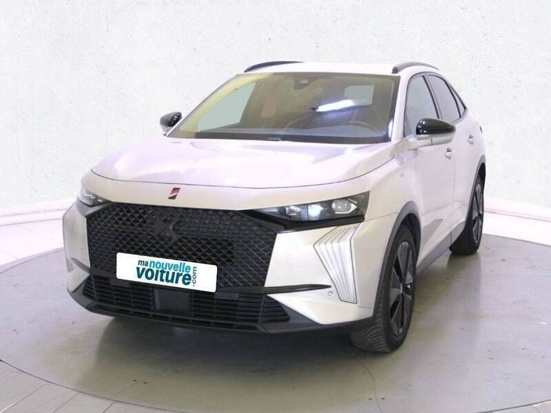 Gris Utilisé 2023 DS Automobiles DS7 Crossback Performance SUV | 26 990 € (Prix juste) - Image 1/3