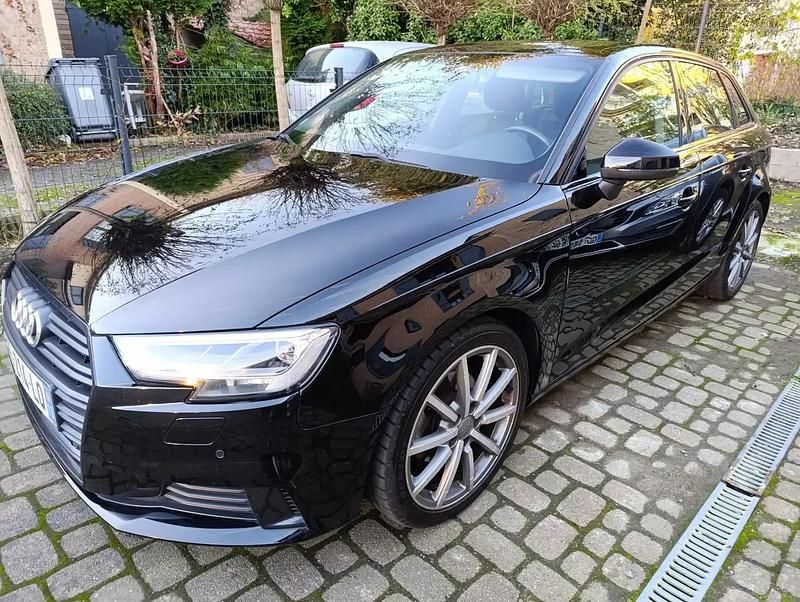 Utilisé 2019 Audi A3 Sportback Design Berline | 18 500 € (Prix juste) - Image 1/4