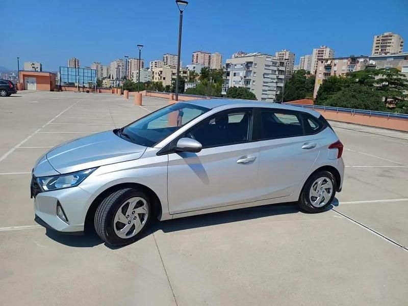 Occasion 2010 Hyundai i20 Berline | 3 000 € - Image 1/4