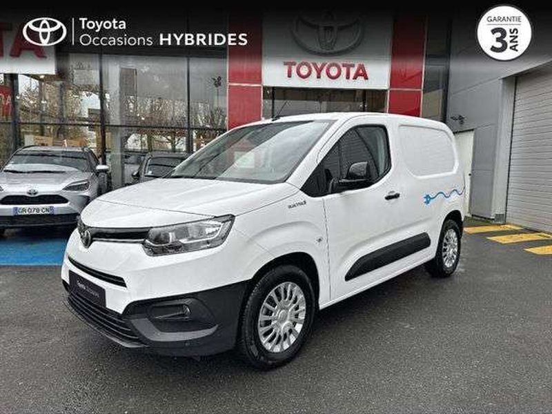 Utilisé 2023 Toyota Proace Business Edition Van | 25 990 € (Prix juste) - Image 1/1