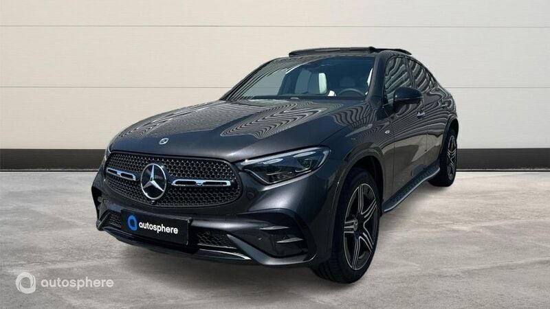 Gris Utilisé 2025 Mercedes GLC300 AMG line Plus Coupé | 92 999 € - Image 1/4