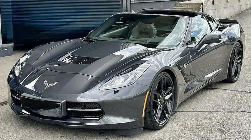 Gris Utilisé 2018 Chevrolet Corvette Coupé | 89 900 € - Image 1/4