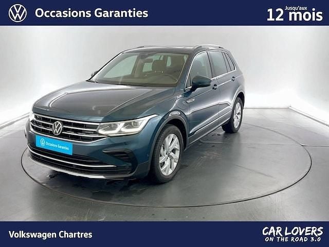 Utilisé 2022 VW Tiguan Elegance SUV | 24 890 € (Prix juste) - Image 1/4