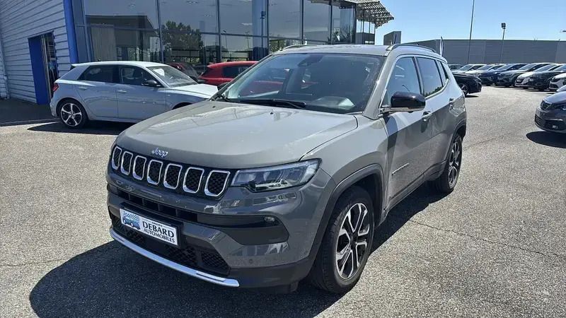 Utilisé 2021 Jeep Compass Limited SUV | 25 990 € (Prix cher) - Image 1/4