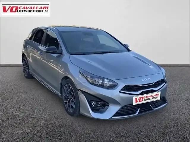 Occasion Kia Ceed 160 ch (117 kW) 2024 Lunar silver m Citadine
