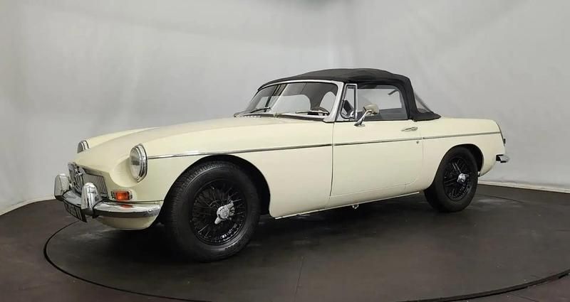 Occasion MG B 1967 Blanc Cabriolet