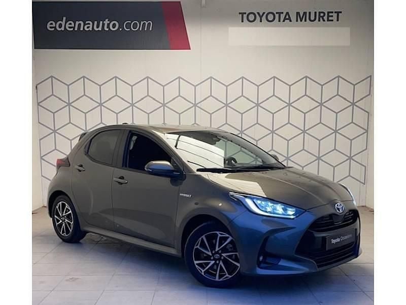 Utilisé 2021 Toyota Yaris Hybrid Design Citadine | 19 990 € (Prix juste) - Image 1/4