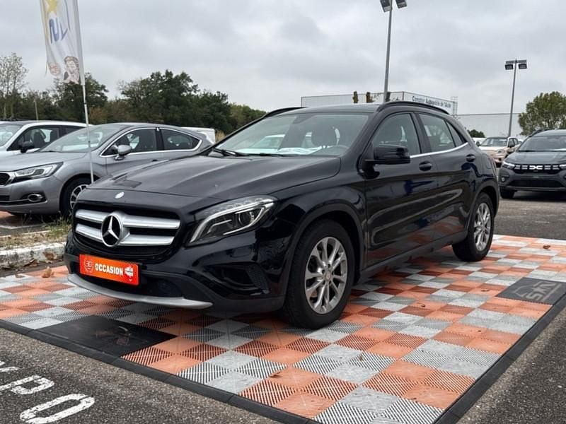 Noire Occasion 2016 Mercedes GLA200 SUV | 16 950 € (Prix juste) - Image 1/4