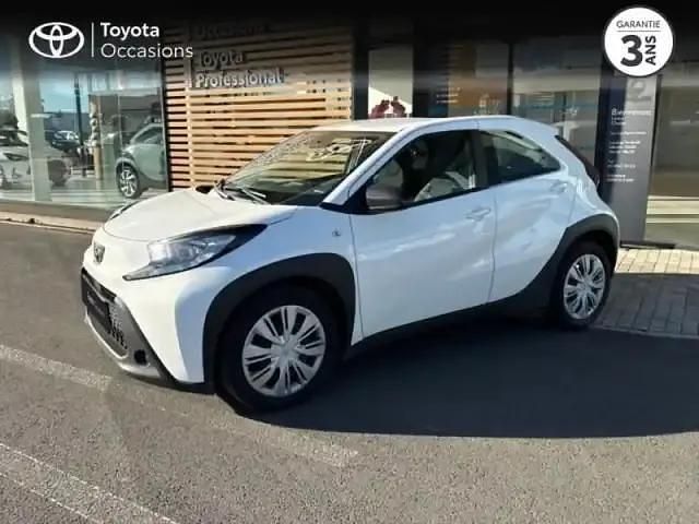 Blanc Occasion 2022 Toyota Aygo X SUV | 13 990 € (Prix juste) - Image 1/4