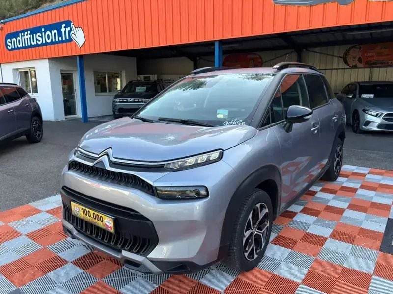 Gris Utilisé 2024 Citroën C3 Aircross PureTech SUV | 17 450 € (Prix juste) - Image 1/4