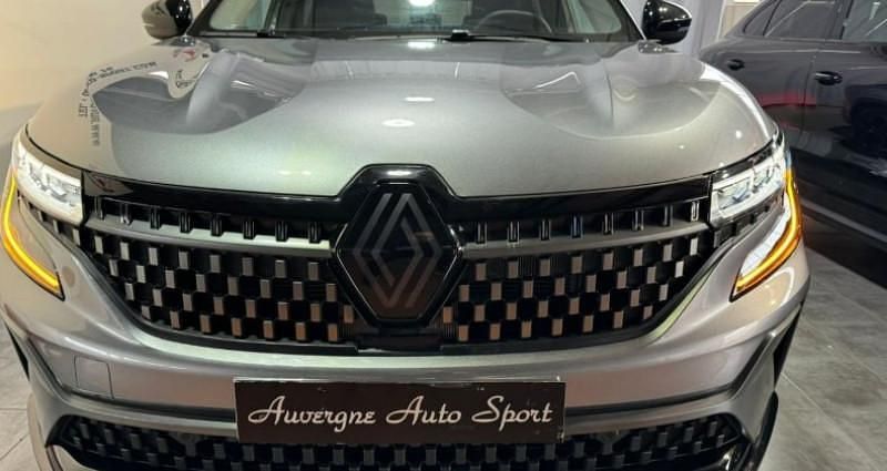 Occasion Renault Austral Techno Esprit Alpine 201 ch (147 kW) 2025 Gris SUV