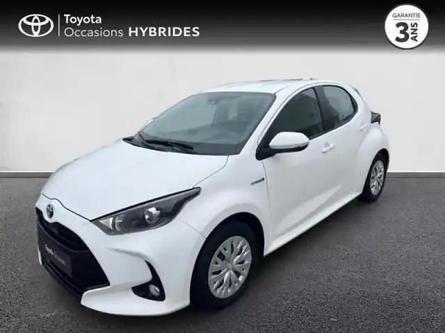 Occasion Toyota Yaris Hybrid Business Edition 2021 Blanc pur Berline