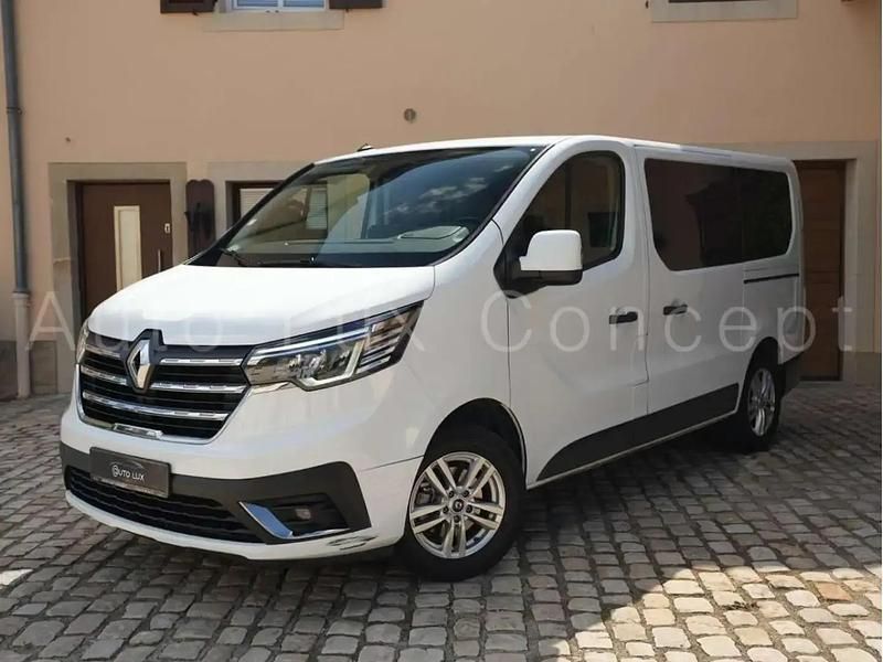 Blanc Utilisé 2022 Renault Trafic Intens Van | 24 502 € (Prix assez cher) - Image 1/4