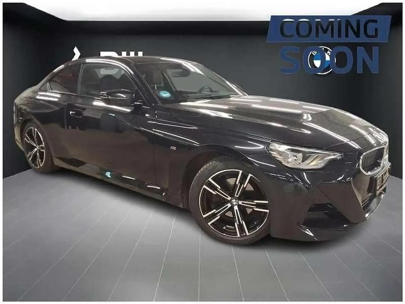 Noir Utilisé 2024 BMW 220 Sport Line Coupé | 45 117 € (Prix juste) - Image 1/4