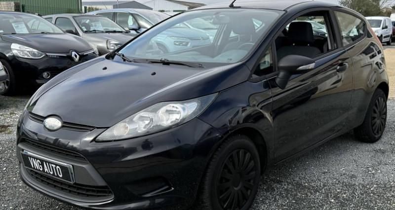 Utilisé 2010 Ford Fiesta Ambiente Citadine | 3 990 € (Prix juste) - Image 1/4