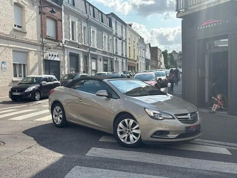 Beige Utilisé 2014 Opel Cascada Cosmo Cabriolet | 10 990 € (Super prix) - Image 1/4