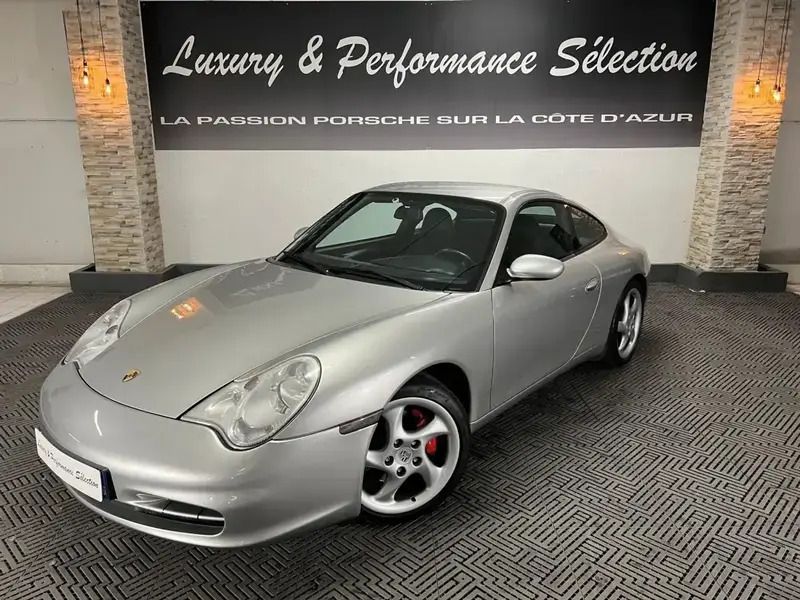 Gris Utilisé 2001 Porsche 911 Carrera Coupé | 34 990 € (Prix juste) - Image 1/4