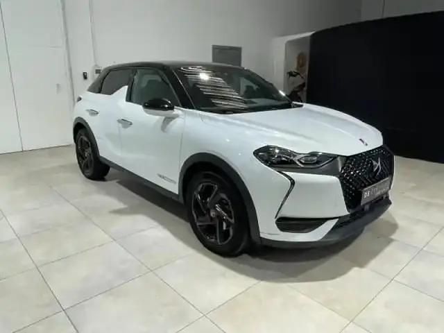 Occasion DS Automobiles DS3 Crossback Performance Line Plus 2021 Blanc perle nacré  toit noir perla n. SUV