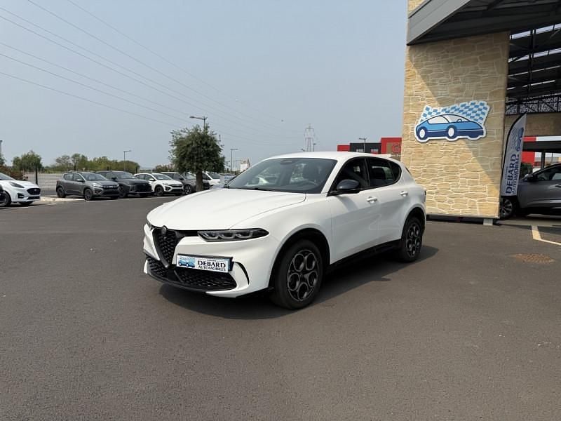 Utilisé 2024 Alfa Romeo Tonale Sprint SUV | 25 490 € (Prix juste) - Image 1/4