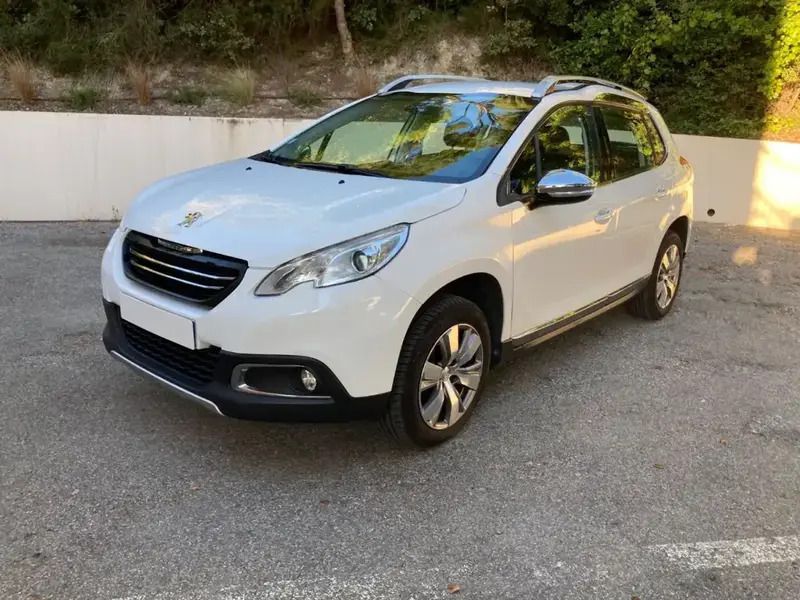 Blanc Utilisé 2016 Peugeot 2008 S SUV | 7 490 € (Prix assez cher) - Image 1/4