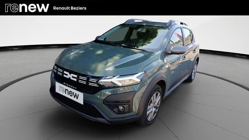 Vert Utilisé 2023 Dacia Sandero Expression Citadine | 15 990 € (Prix assez cher) - Image 1/4