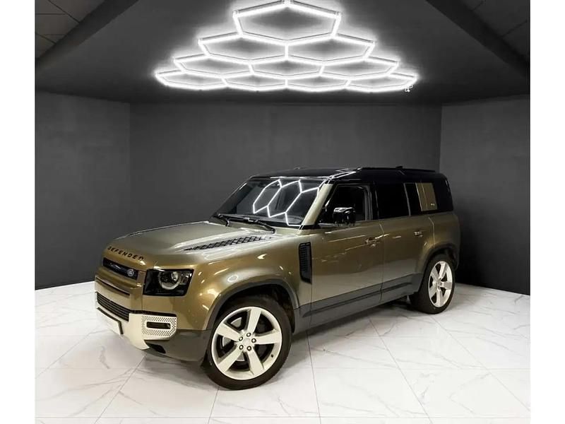 Bronze Utilisé 2021 Land Rover Defender First Edition SUV | 49 900 € - Image 1/4