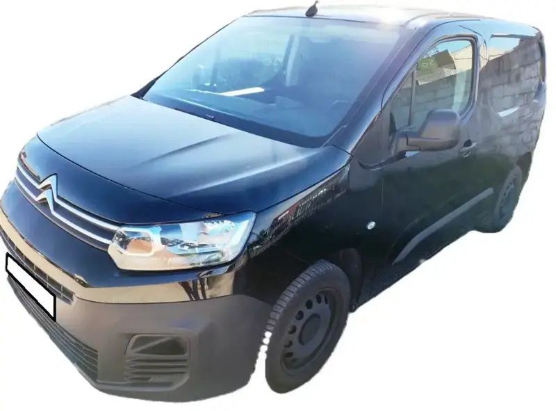 Noir Utilisé 2020 Citroën Berlingo Monospace | 12 990 € - Image 1/4