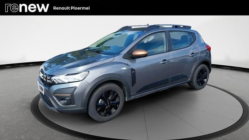 Gris Utilisé 2025 Dacia Sandero Extreme Citadine | 17 590 € (Prix juste) - Image 1/4