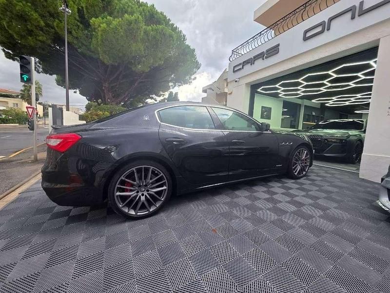Occasion Maserati Ghibli 431 ch (317 kW) 2018 Noir Berline