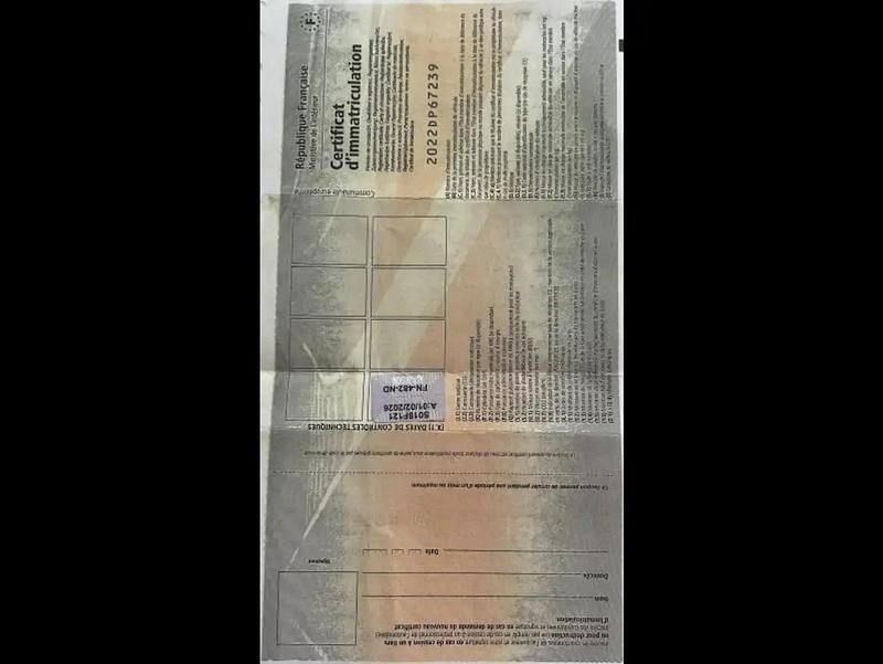 Image 2/4